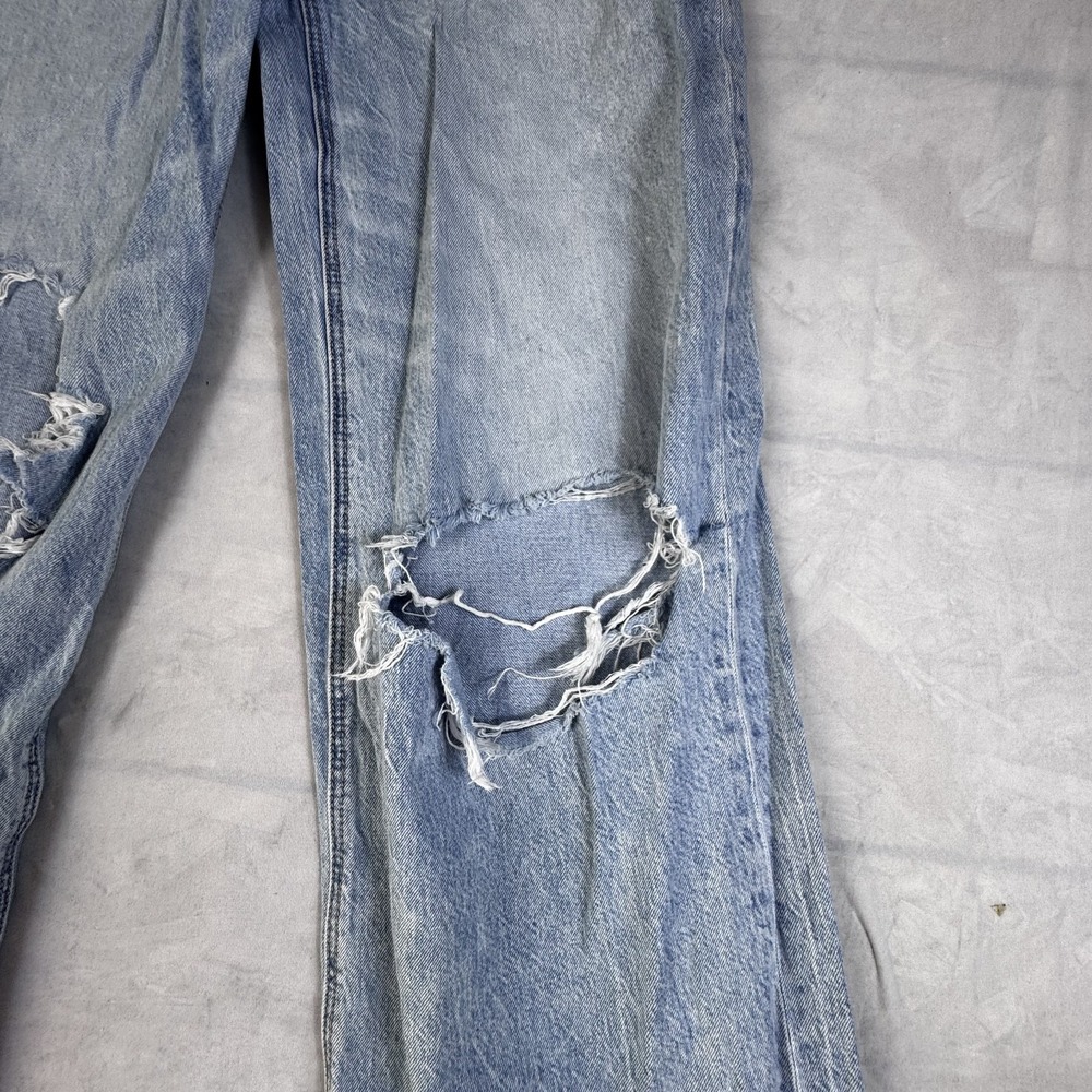 American Eagle Womens Wide-Leg Jeans Light Blue Denim High-Rise Baggy Ripped 2 - Picture 6 of 16
